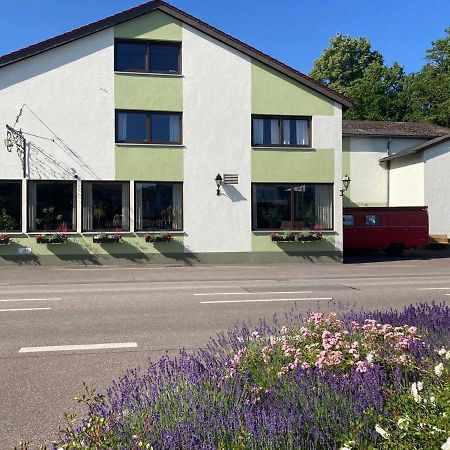 Gaestezimmer Duesterhus Gemmingen Exterior photo